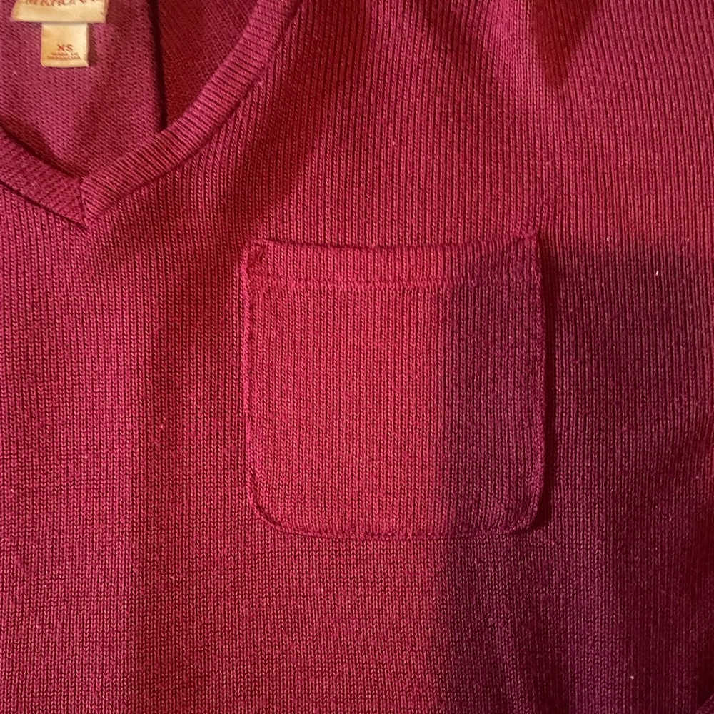 Full arm burgundy sweater. XS - Picture 4 of 5